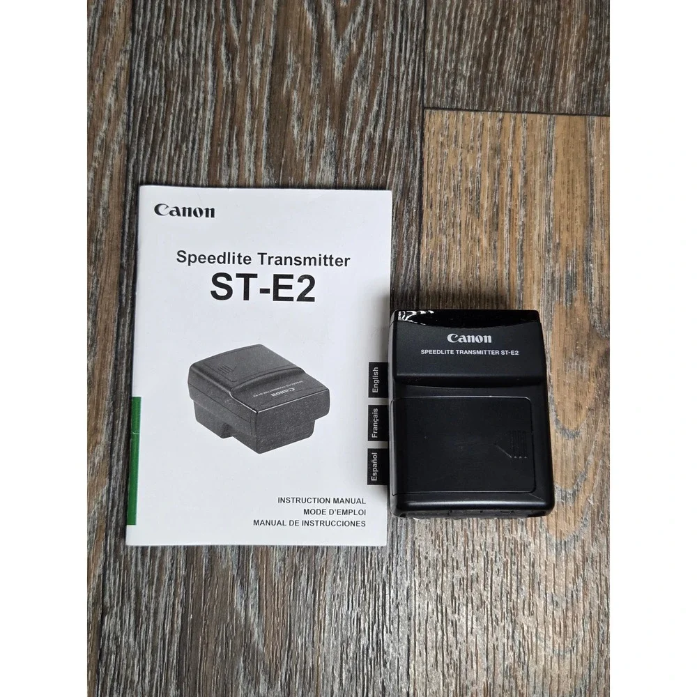 Canon Speedlite Transmitter ST-E2 Wireless Flash Trigger with Manual